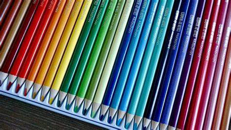 36 Colored Pencil Set Tin