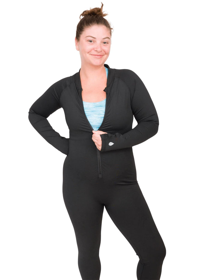 Model: Camilla is the operations manager here at Waterlust. She loves using her camera to communicate marine conservation issues. She is 5’8”, 180 lbs, 36B and is wearing a size L.