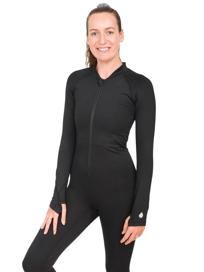 Model: Laura is our Chief Product Officer at Waterlust, a scuba diver, kiter and recreational yogi. She is 5’10, 147 lbs, 34B and is wearing a M full body sun suit.