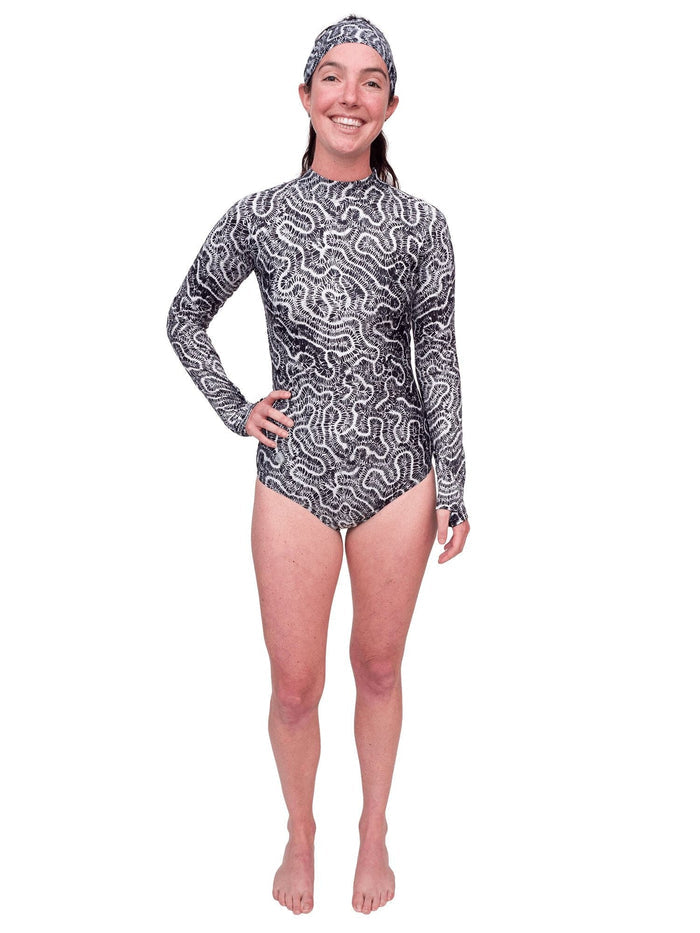 Model: Maddie is the Program & Outreach Director at Debris Free Oceans and a restoration ecology educator. She is 5'8", 135lbs, and is wearing a size M.