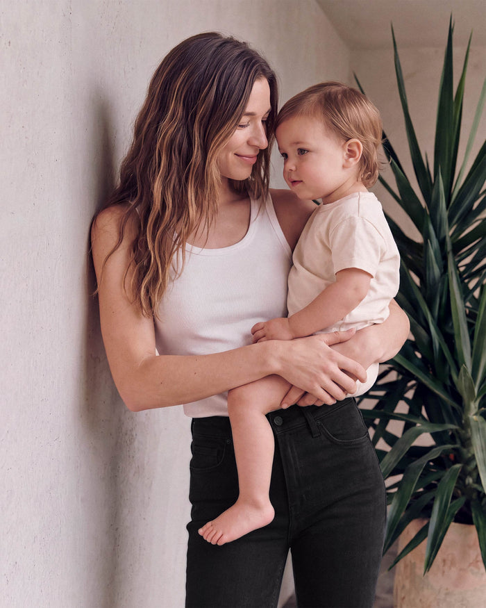 Elin Slim Straight Crop || Blackstone