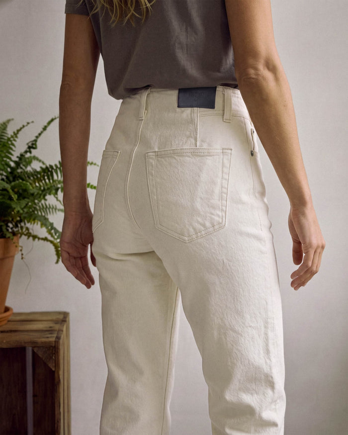 Frankie High Rise Relaxed Jean || Alabaster