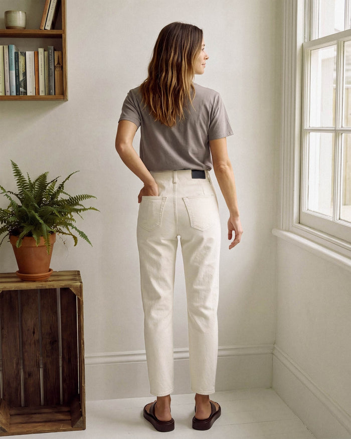 Frankie High Rise Relaxed Jean || Alabaster
