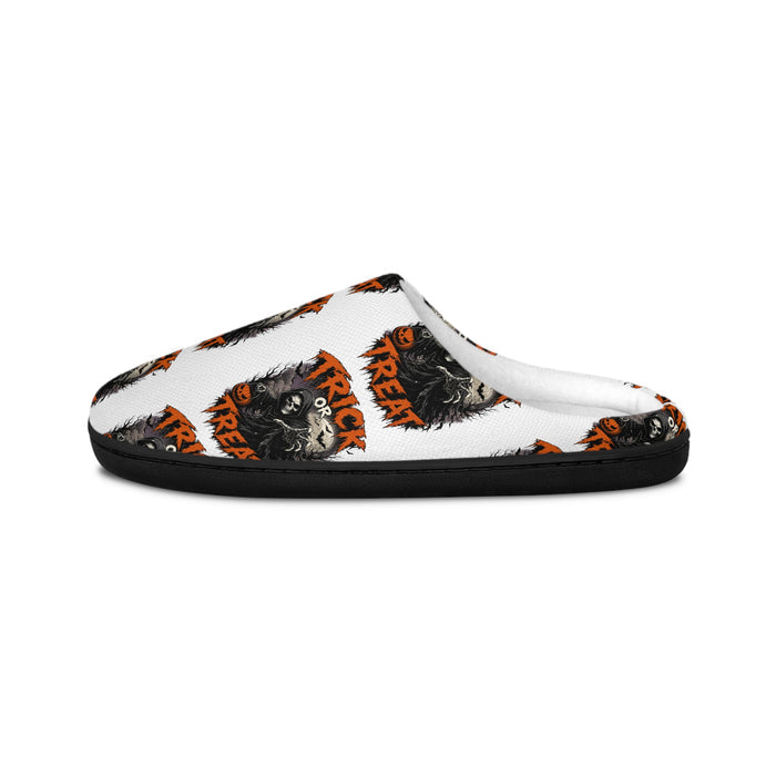 Halloween Black Cat 'Trick or Treat' Men's Indoor Slippers