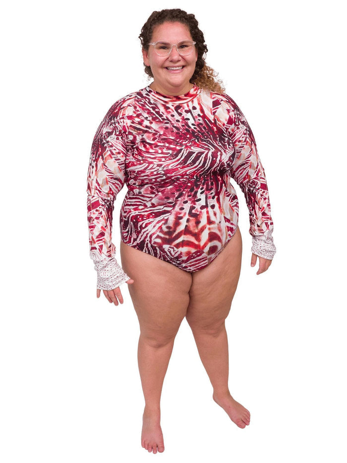 Model: Angela is working towards her Master of Professional Science in Marine Conservation. She is 5'6", 235 lbs, 42E and is wearing a 3XL.