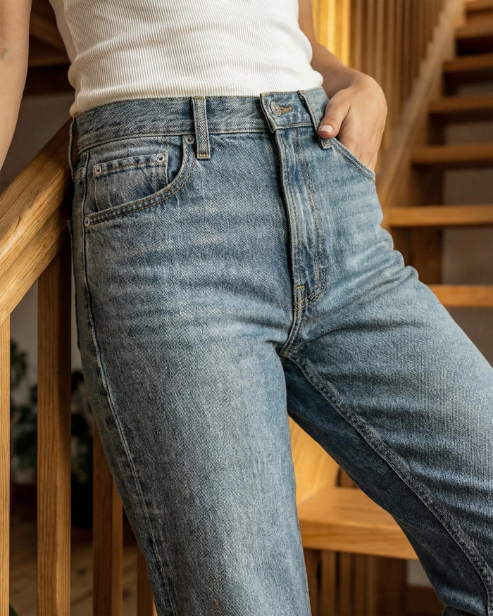 Kayla Relaxed Straight Jean || Dreamer