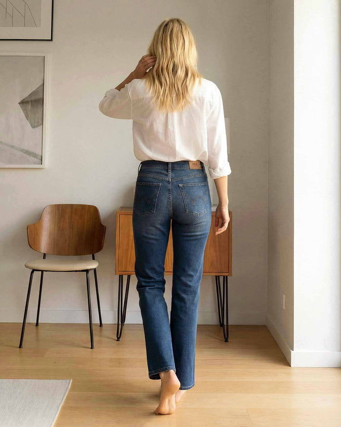 Lark Ankle Bootcut || Noble