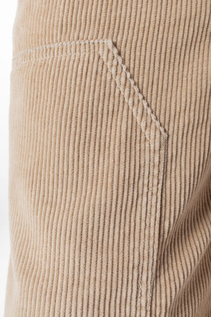 Loose Fit Corduroy Trousers // Khaki - Urban Monkey® - UM24A_CORE_PT_B_S