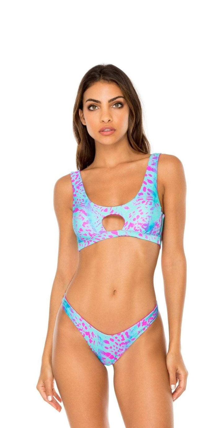 Luli Fama Mar Y Sal Reversible High Leg Brazilian Bottom L605N50 111: