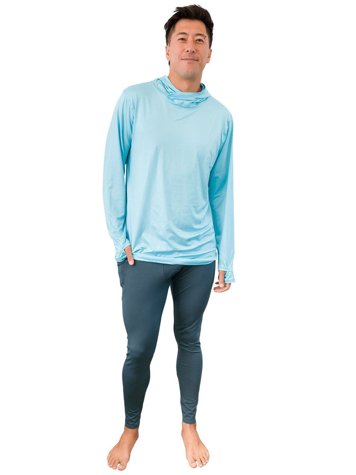 Model: Kevin is a marine and molecular biologist researching the impacts of ocean warming on corals. He is 6'1", 175 lbs, and is wearing a size L.