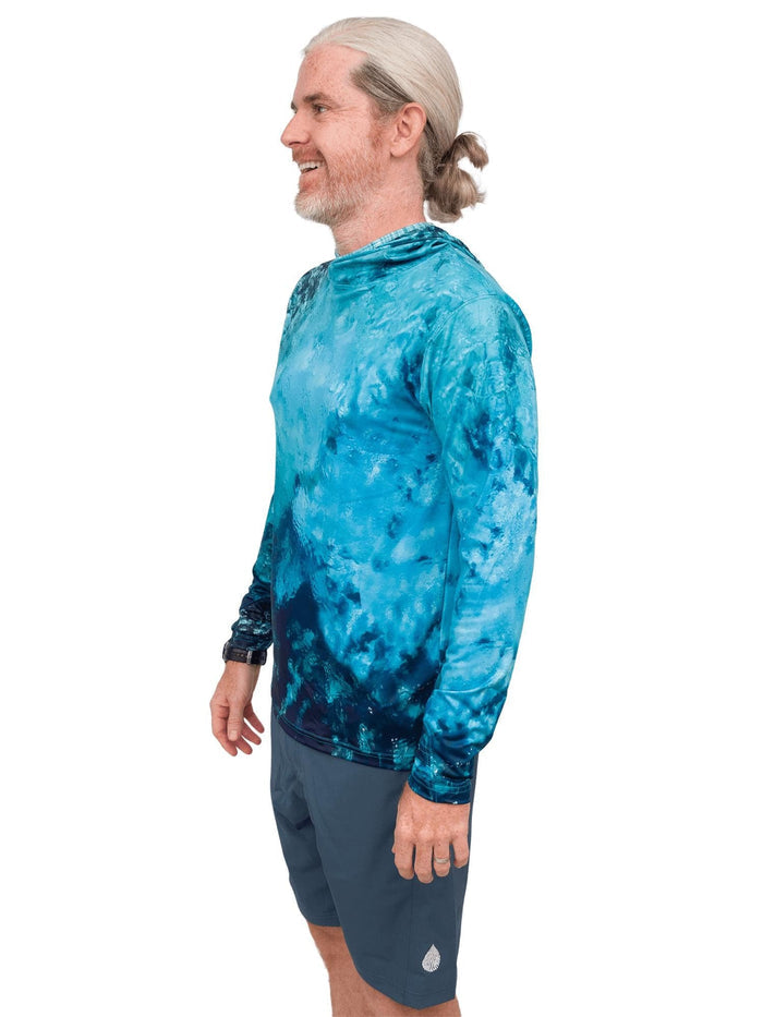 Model: Patrick is the CEO and founder of Waterlust. He is 6'1", 175lbs and wearing a size L shirt and 33 boardshorts.