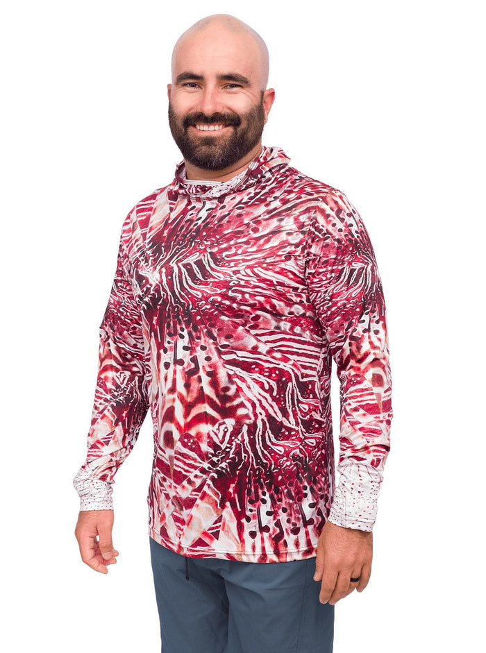Model: Enrique is a professional sailor and ocean side DJ. He is 5'5", 170lbs and wearing a size L shirt and 31 boardshorts.