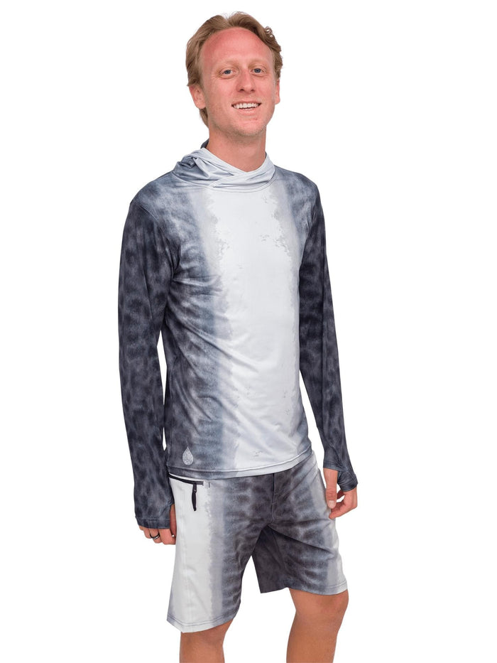 Model: Jake is a shark scientist and educator with Field School. He is 5'10", 135lbs and wearing a size S shirt and 29 boardshorts.