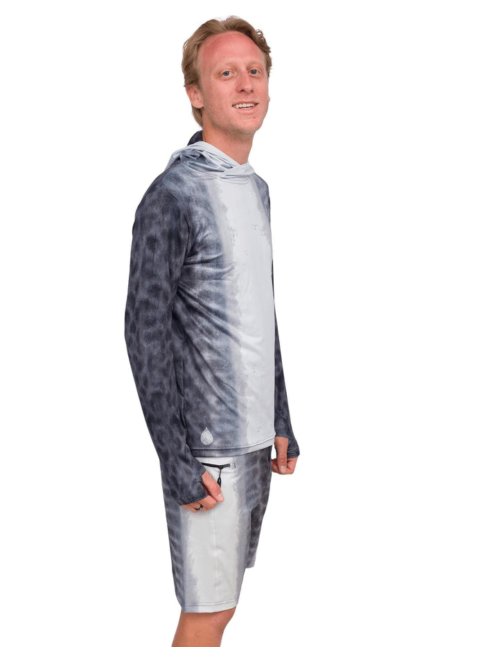 Model: Jake is a shark scientist and educator with Field School. He is 5'10", 135lbs and wearing a size S shirt and 29 boardshorts.