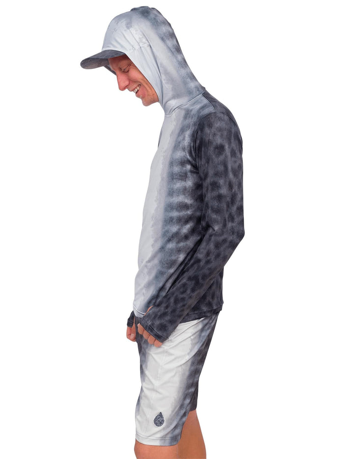 Model: Jake is a shark scientist and educator with Field School. He is 5'10", 135lbs and wearing a size S shirt and 29 boardshorts.