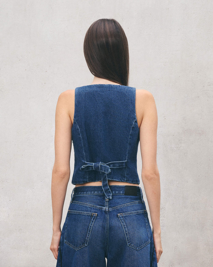 Nelly Vest || Rosen