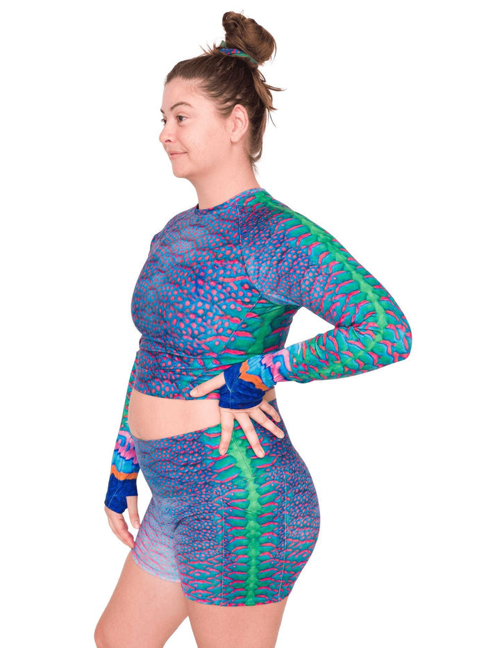 Model: Camilla is the operations manager here at Waterlust. She loves using her camera to communicate marine conservation issues. She is 5’8”, 180 lbs, 36B and is wearing a size L top and XL short.