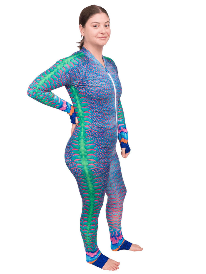 Model: Camilla is the Operations Manager here at Waterlust. She loves using her camera to communicate marine conservation issues. She is 5'8", 180 lbs and wearing a size XL.