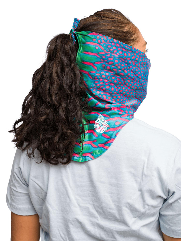 Model: Back tie to adjust size around face, or attach to a hat or ponytail.