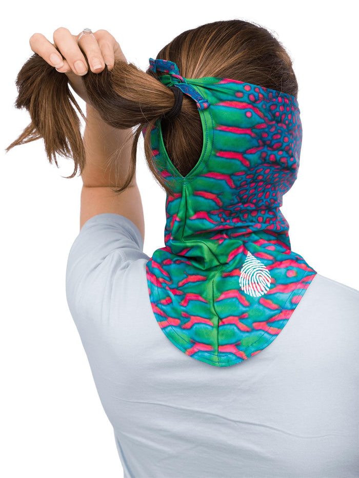 Model: Back tie to adjust size around face, or attach to a hat or ponytail.