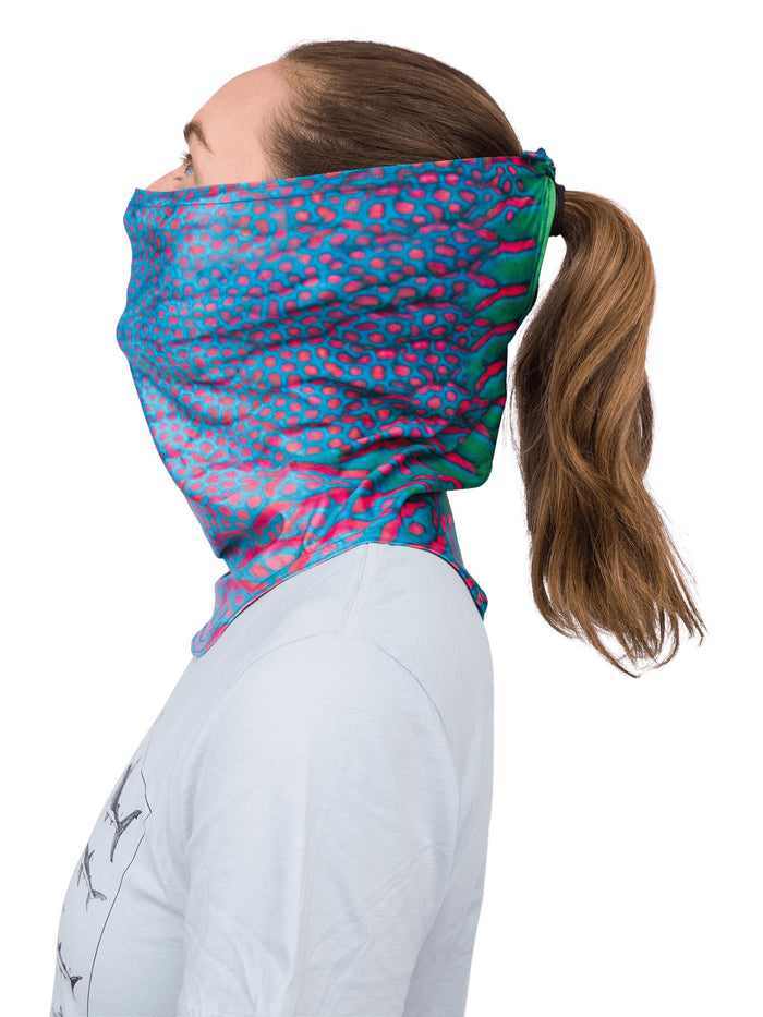 Model: Back tie to adjust size around face, or attach to a hat or ponytail.