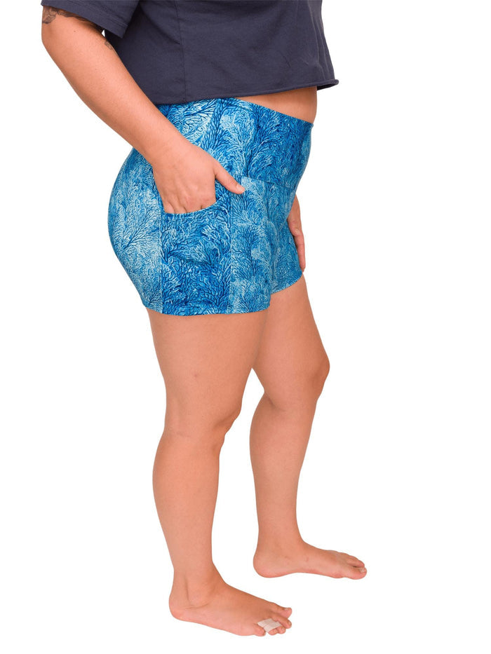 Model: Camilla is the Operations Manager here at Waterlust. She loves using her camera to communicate marine conservation issues. She is 5'8", 190 lbs, a 36C, and wearing an XL shorts and L tee.