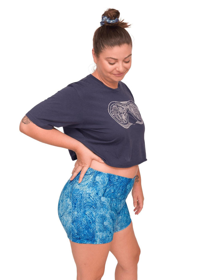 Model: Camilla is the Operations Manager here at Waterlust. She loves using her camera to communicate marine conservation issues. She is 5'8", 190 lbs, a 36C, and wearing an XL shorts and L tee.