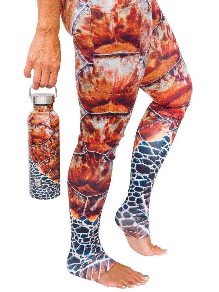 Model: Donna is a yoga teacher whose goal is to empower her students by using yoga to create deeper connections with themselves and with nature. She is 5'2", 125 lbs and is wearing a S.