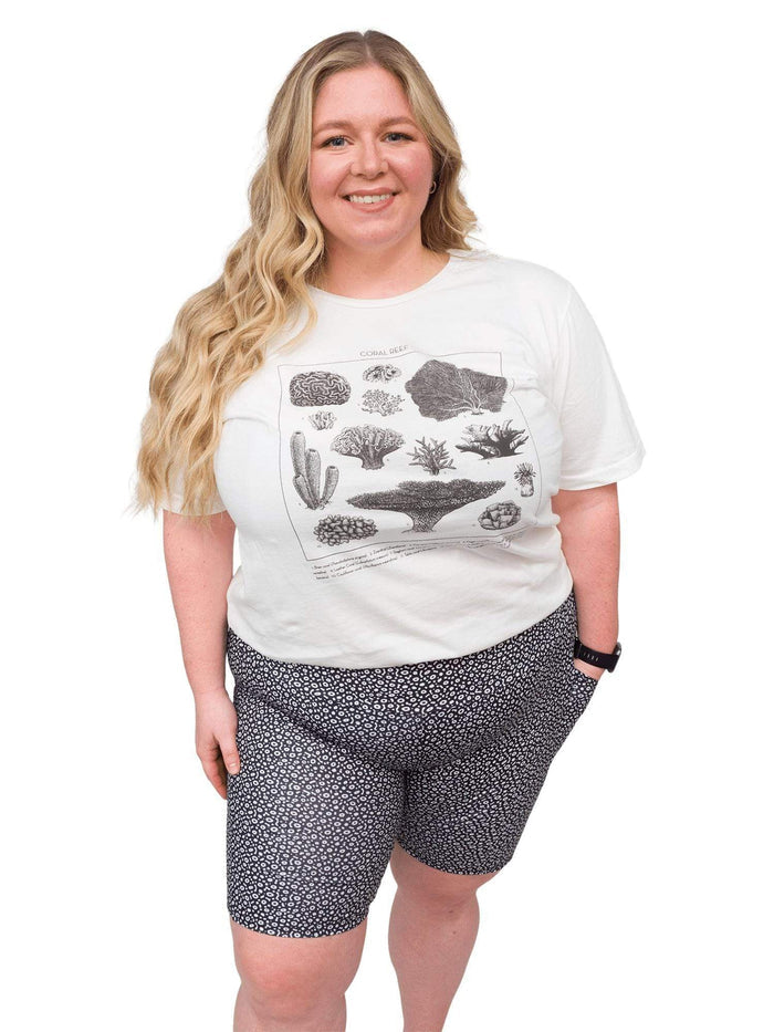 Model: Chelsea is a marine conservationist who believes that science is for everybody… and every BODY! She is 5'2", 230 lbs, 40DD and is wearing a 3XL short and L tee.