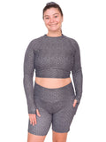 Model: Camilla is the operations manager here at Waterlust. She loves using her camera to communicate marine conservation issues. She is 5’8”, 180 lbs, 36B and is wearing a size L top and XL short.