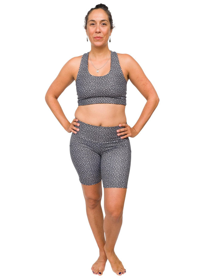 Model: Ana is an avid scuba diver, as well as mooring buoy volunteer for Biscayne National Park. She is 5'9", 170 lbs, 36B and is wearing a M top and L legging.