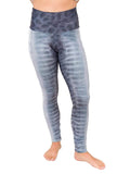 Model: Erin is a coral ecologist and Program Manager here at Waterlust. She 4'11", 110 lbs and is wearing an XS.