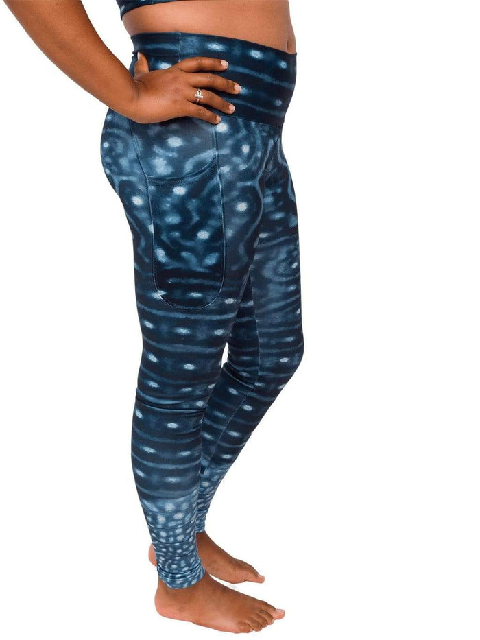 Model: Amani is the CFO of Minorities in Shark Sciences and a shark scientist. She is 5'3", 160 lbs and is wearing a M.