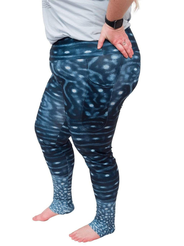 Model: Chelsea is a marine conservationist who believes that science is for everybody… and every BODY! She is 5'2", 230 lbs and is wearing a 3XL.