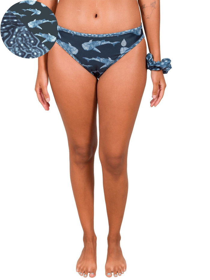 Model: Michelle is a marine science educator, coral reef ecologist, and scientific diver. She is 5'3", 111lbs, and is wearing a size S Classic Bikini Bottom.