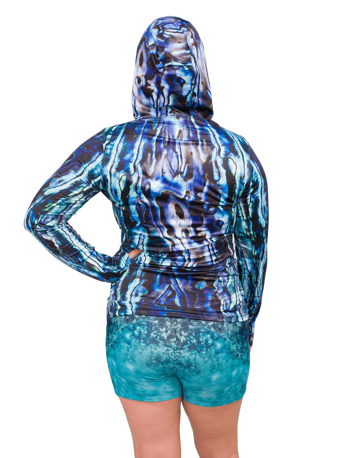 Model: Camilla is the Operations Manager here at Waterlust. She loves using her camera to communicate marine conservation issues. She is 5'8", 180lbs, and is wearing a L shirt and L shorts.