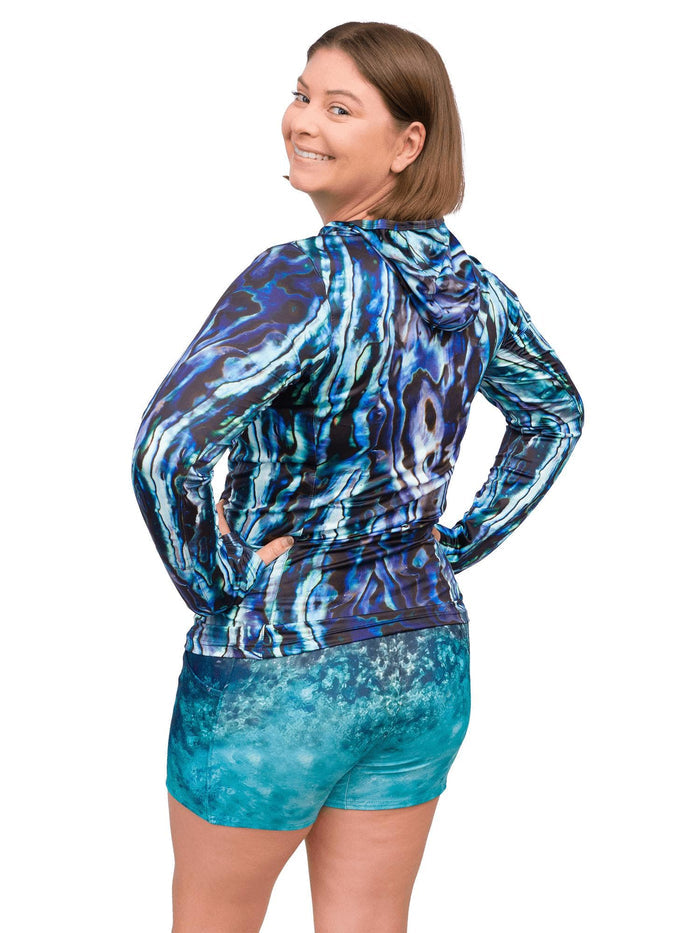 Model: Camilla is the Operations Manager here at Waterlust. She loves using her camera to communicate marine conservation issues. She is 5'8", 180lbs, and is wearing a L shirt and L shorts.